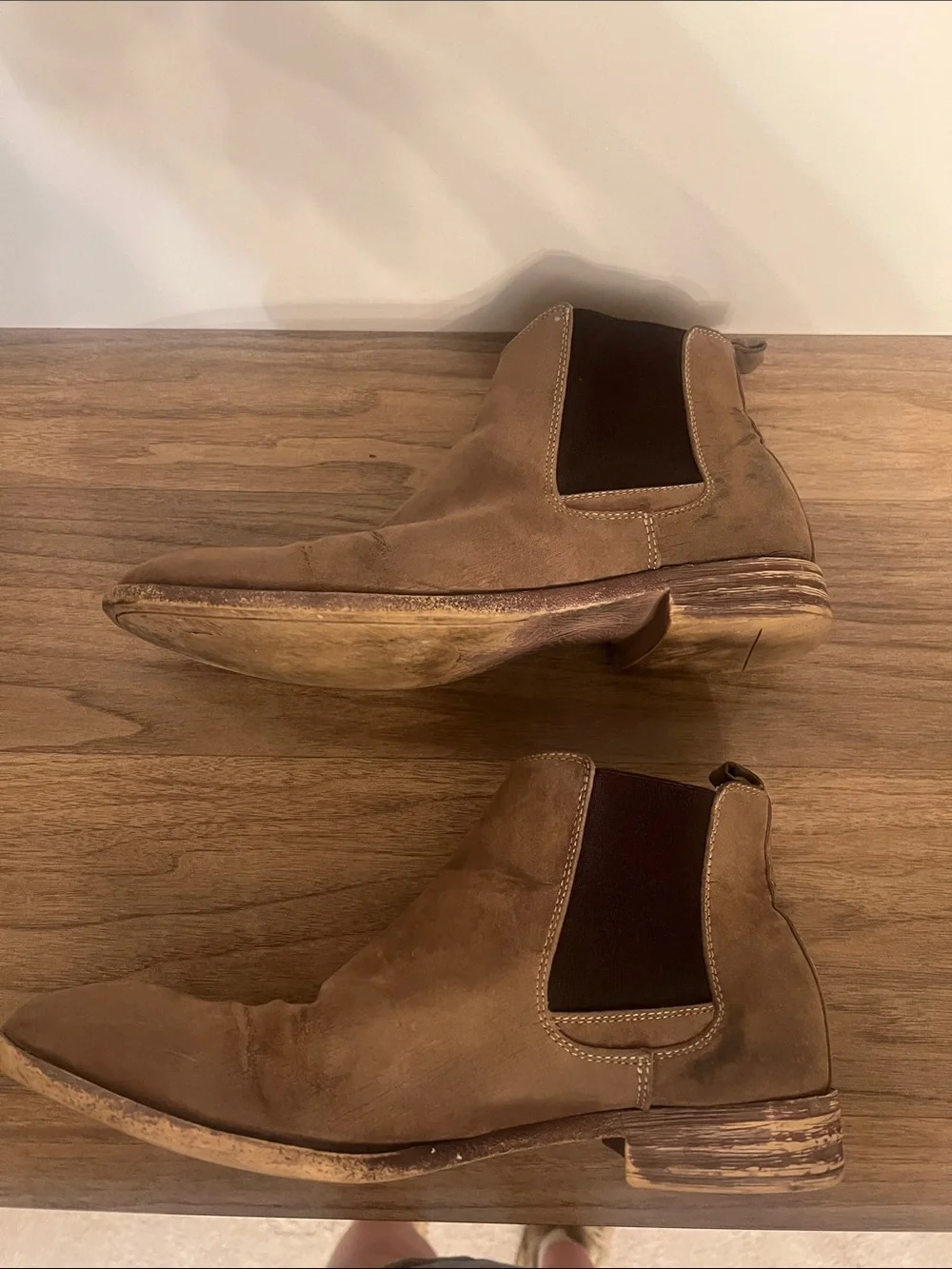 Robert Wayne Tan/Brown Suede Chelsea Chukka Boots‎